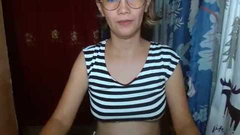 yourshygirl82 @ chaturbate on 20230928