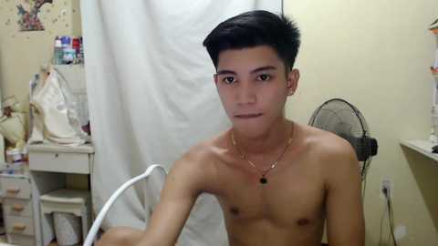 urcutefucking_asianboy @ chaturbate on 20231218