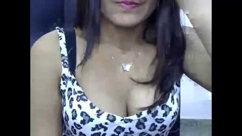 sara_shrma @ chaturbate on 20240103