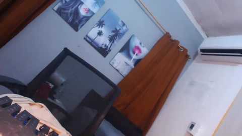ur_lovely_nica @ chaturbate on 20240110