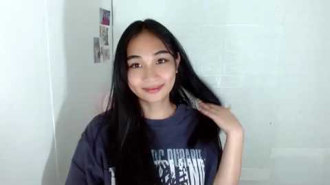 sweetlilly_18 @ chaturbate on 20240319