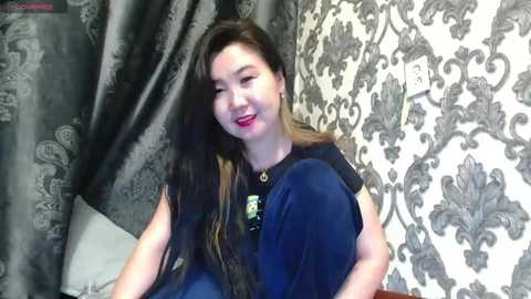 bet_lu @ chaturbate on 20240419