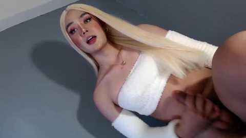 lovers_moon22 @ chaturbate on 20240504