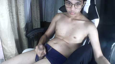 urkenzo @ chaturbate on 20240509