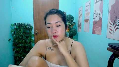 emily_hole69 @ chaturbate on 20240524