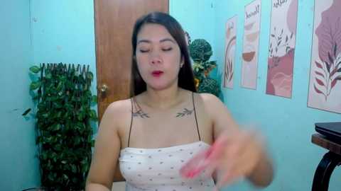 emily_hole69 @ chaturbate on 20240524