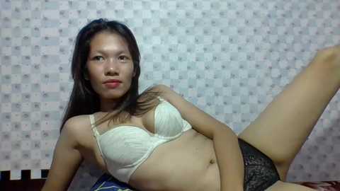 urasianpinay24 @ chaturbate on 20240605