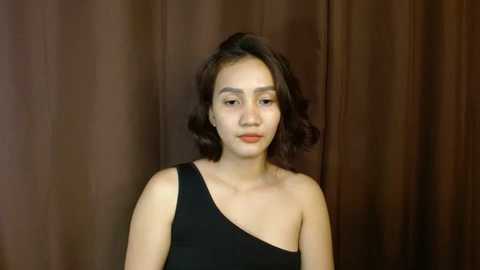 leslie_nanaxx @ chaturbate on 20240716