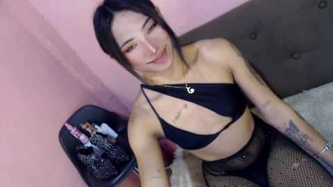 fucking_violet422371 @ chaturbate on 20240723