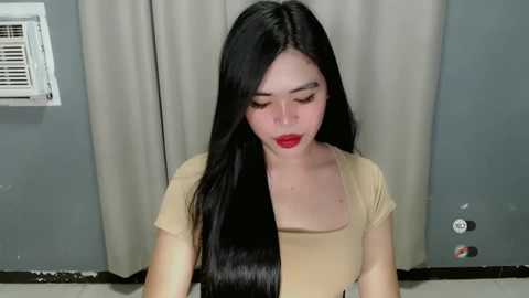 lhara_cumming @ chaturbate on 20240802