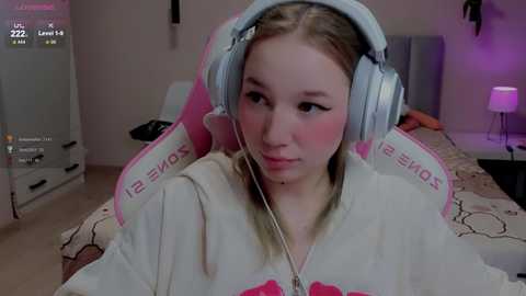 ghostgirllotty @ stripchat on 20240416